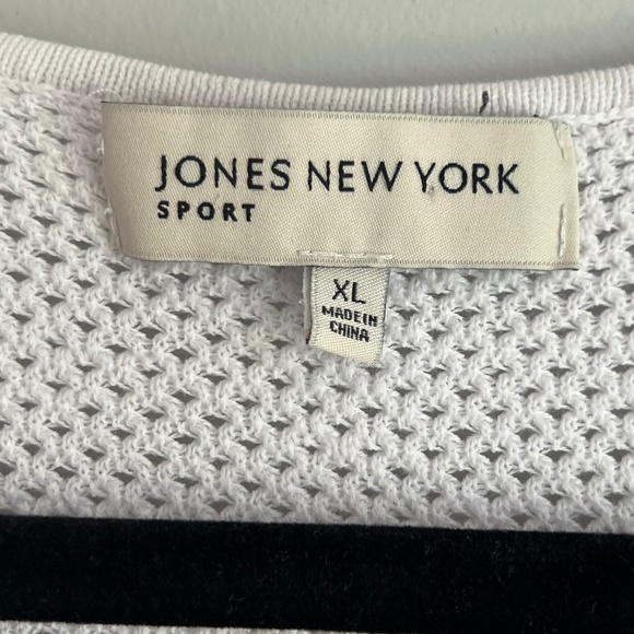 Jones of New York Sport - Picture 5 of 9